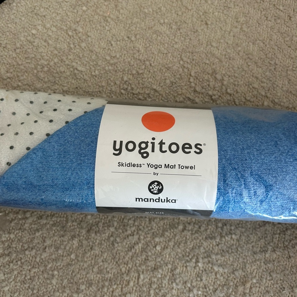 New Yogitoes Skidless Yoga Mat Towel in Ripple